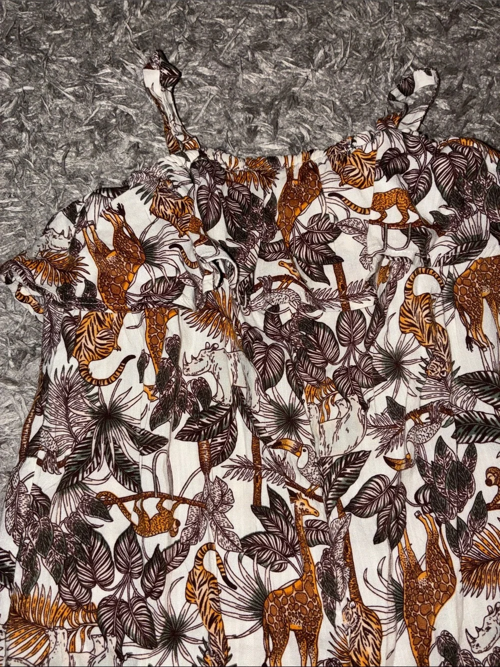 Old Navy Wide-Leg romper Jumpsuit with Brown & Black Safari Print super cute 5t